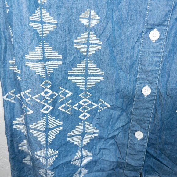 New Bit & Bridle Blue‎ Chambray Embroidered Shirt Dress Size Medium - Picture 4 of 5